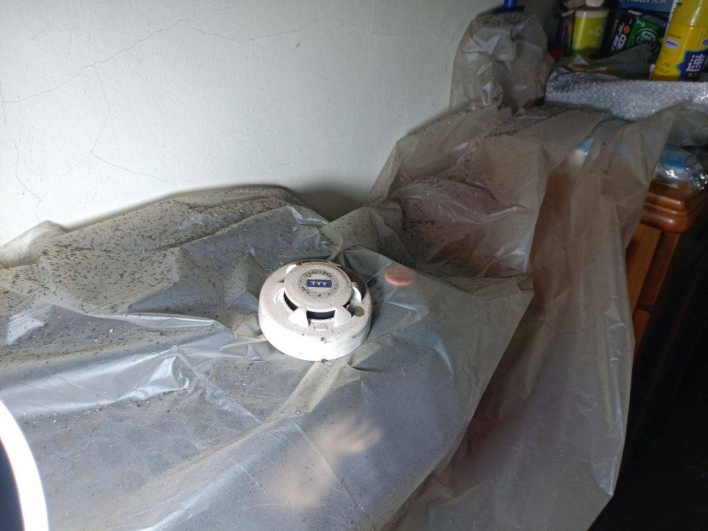 住警器奏效 南市凌晨火警一家三口及時逃生